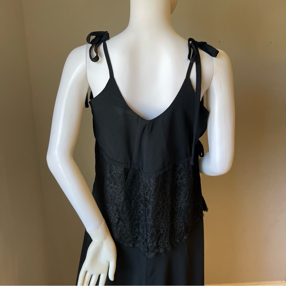 Chiffon Lace-Trim Maxi Dress
Size small
New with tags
Brand is Forever 21 - Picture 8 of 14